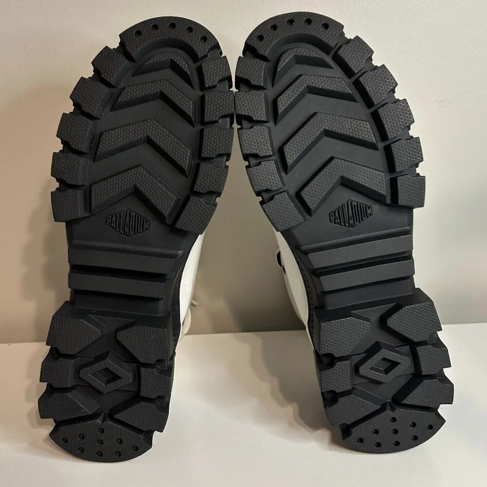 Palladium Women's NWB Revolt Hi TX Platform Boots, 6.5 - Picture 10 of 14